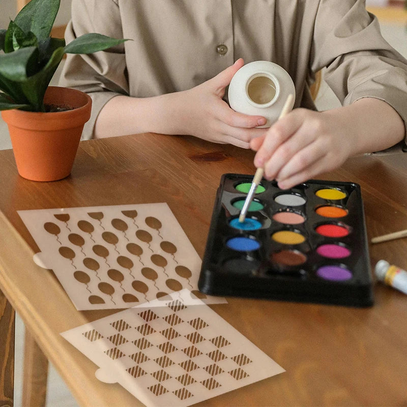 NUBECOM 20pcs Painting Templates PET Decor Molds Creative DIY Scrapbook Making Hollowed Out Patterns Painting Tools DIY Supplies