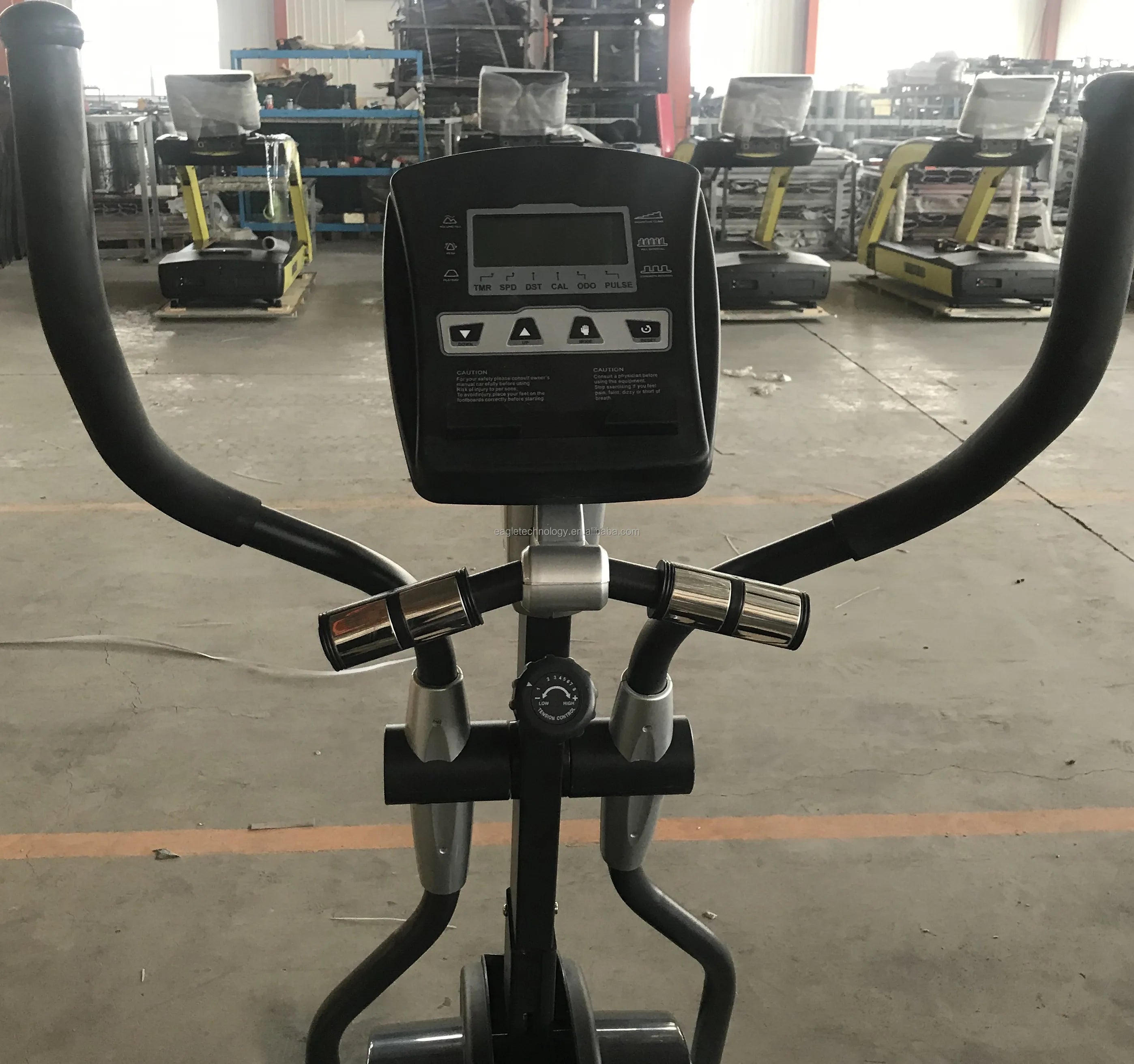YG-E001 hot sale gym equipment elliptical trainer commercial cross trainer popular fitness equipment