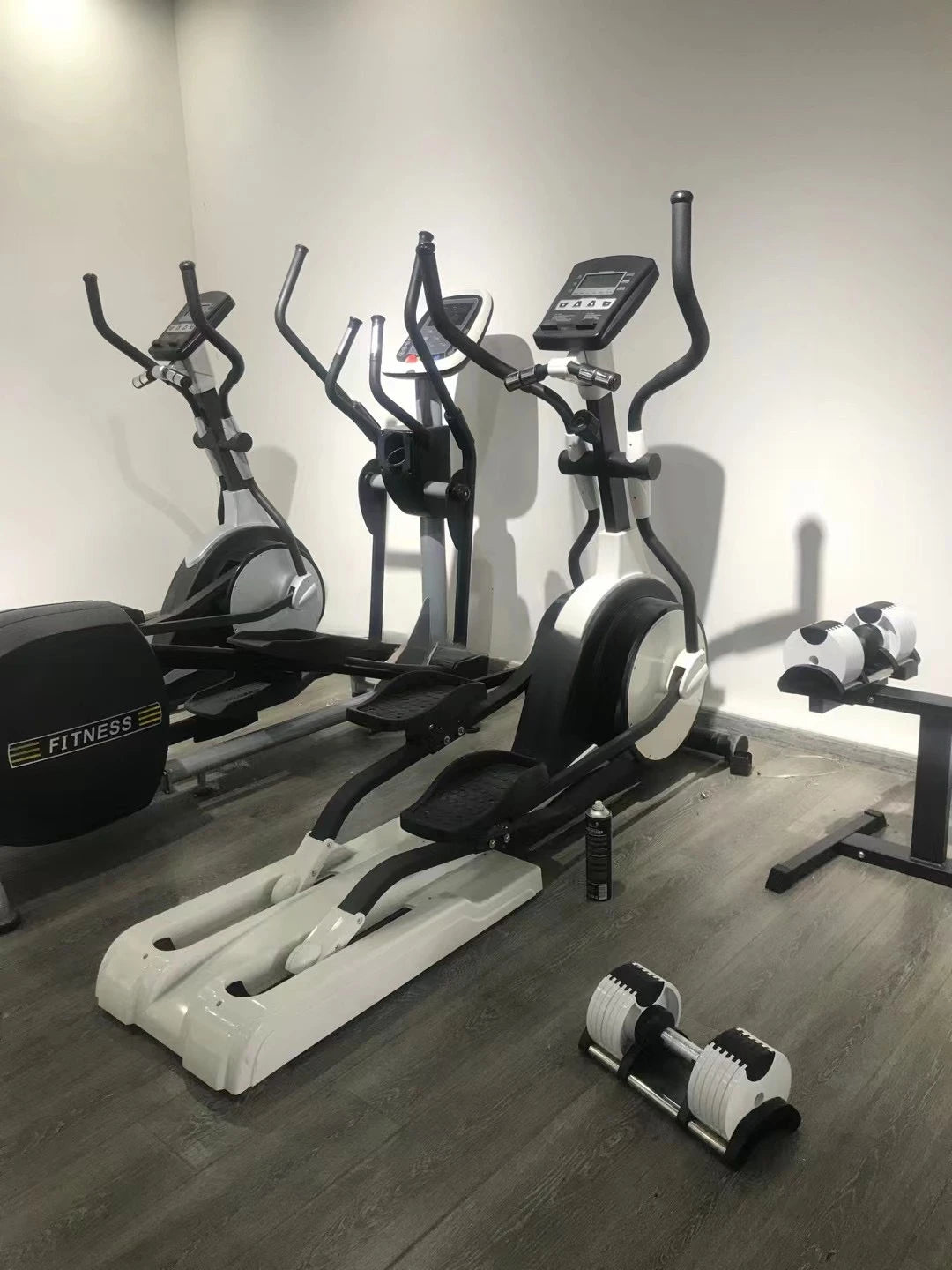 YG-E001 hot sale gym equipment elliptical trainer commercial cross trainer popular fitness equipment