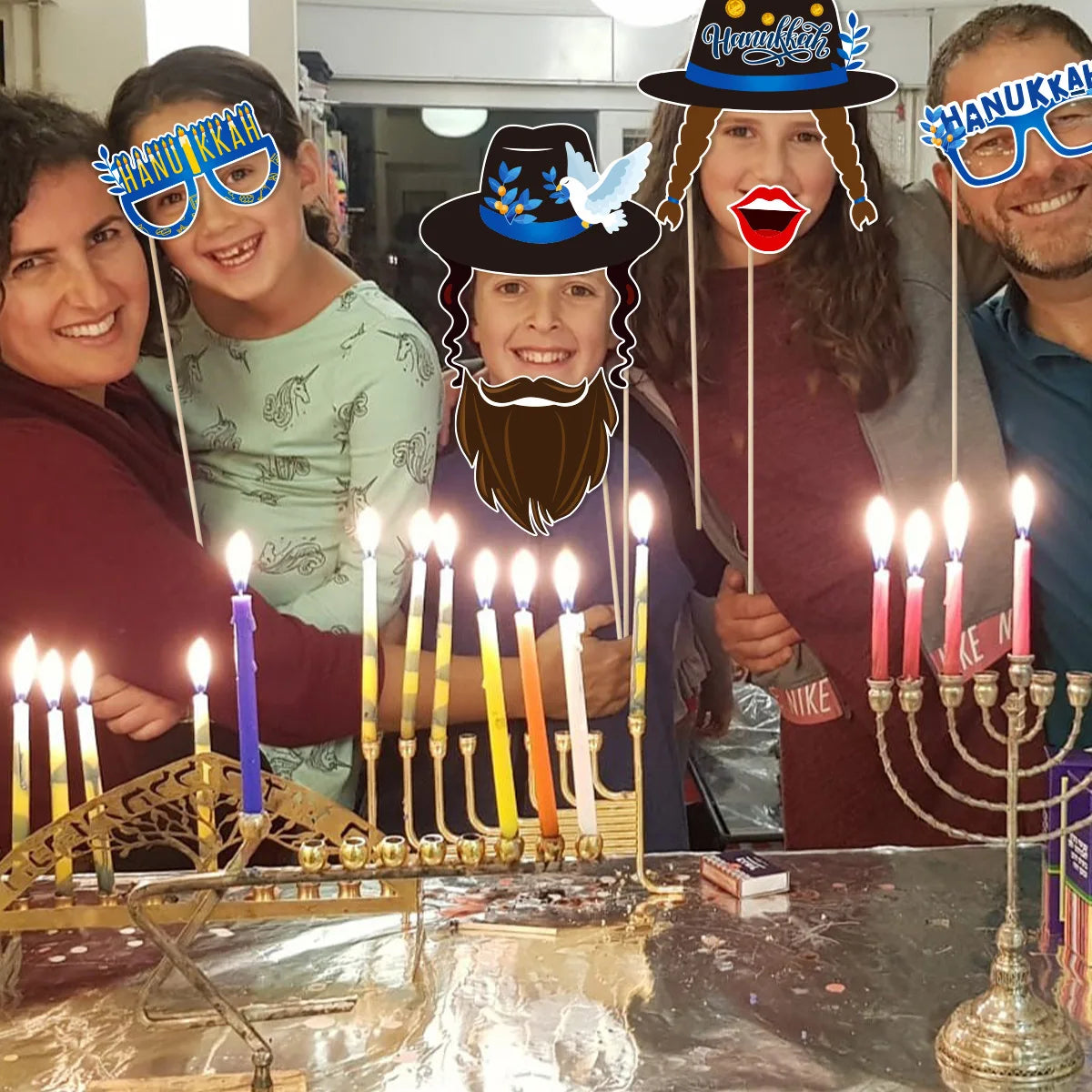 30pcs Hanukkah Photo Booth Props with Star of David Menorah Pattern Chanukah Decorations for Jewish Festival Home Decor Supplies