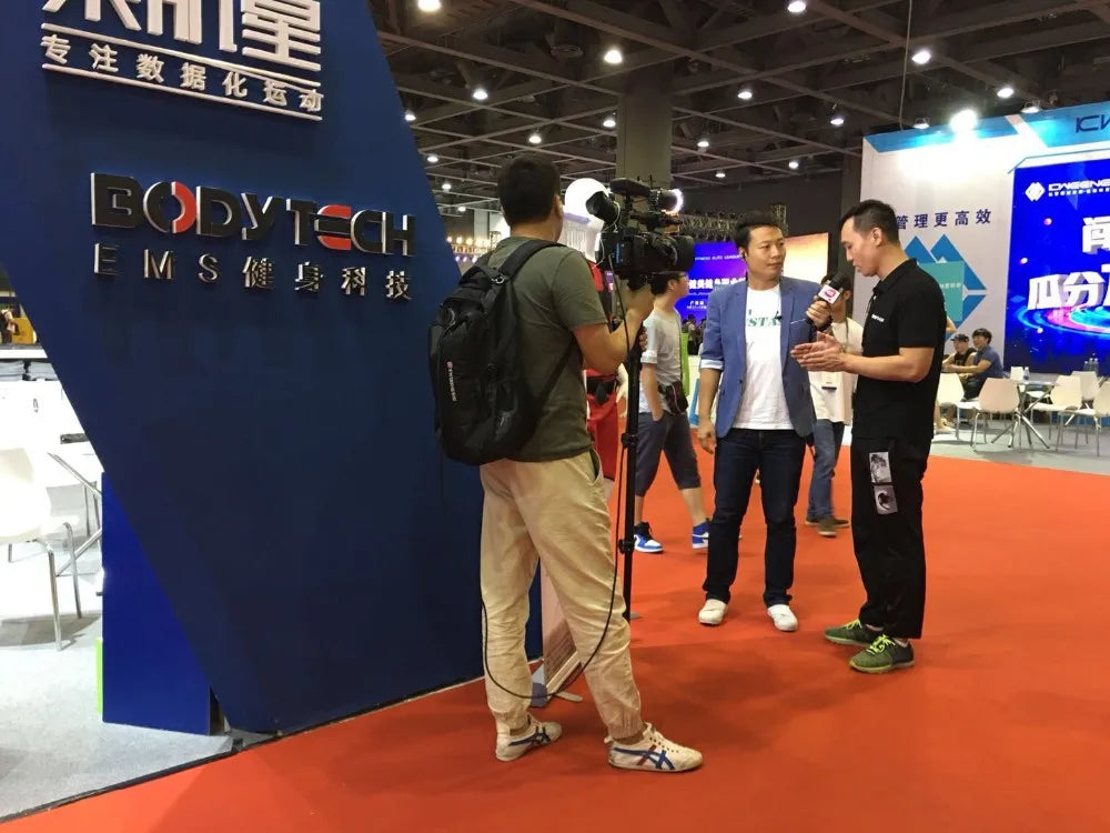 Ems muscle stimulation machine /body tech fitness equipment /ems muscle stimulator body ems training suit